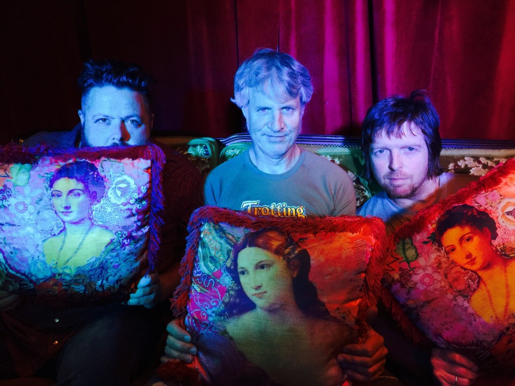 EVEN_Oct_2014_Band-Photo_3-1024x768